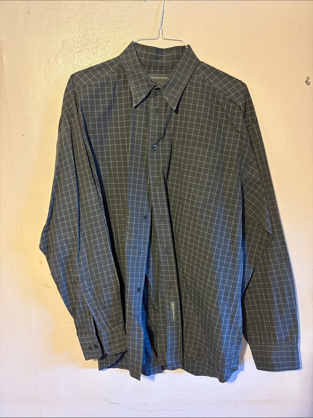 Banana Republic Men's Dark Gray Windowpane Button-Down Shirt